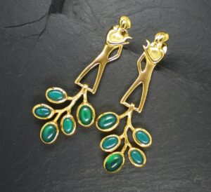 gems, jewellery, collected, gold, gold setting, earrings, green, characters, people, communication, leaf-shaped, rooted, jewellery, jewellery, jewellery, jewellery, jewellery, gold, earrings, people, rooted
